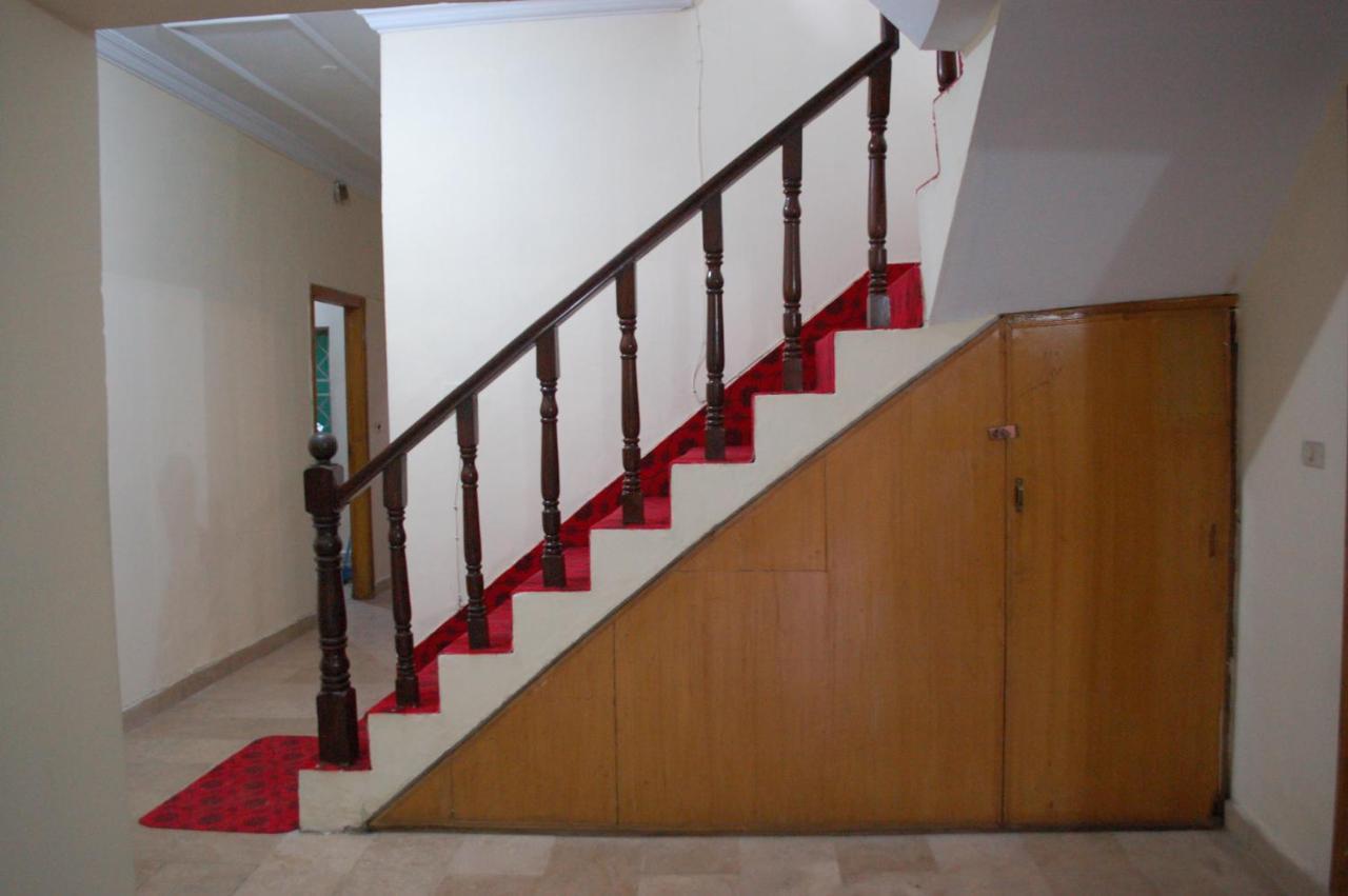Khyber Inn Islamabad Eksteriør bilde
