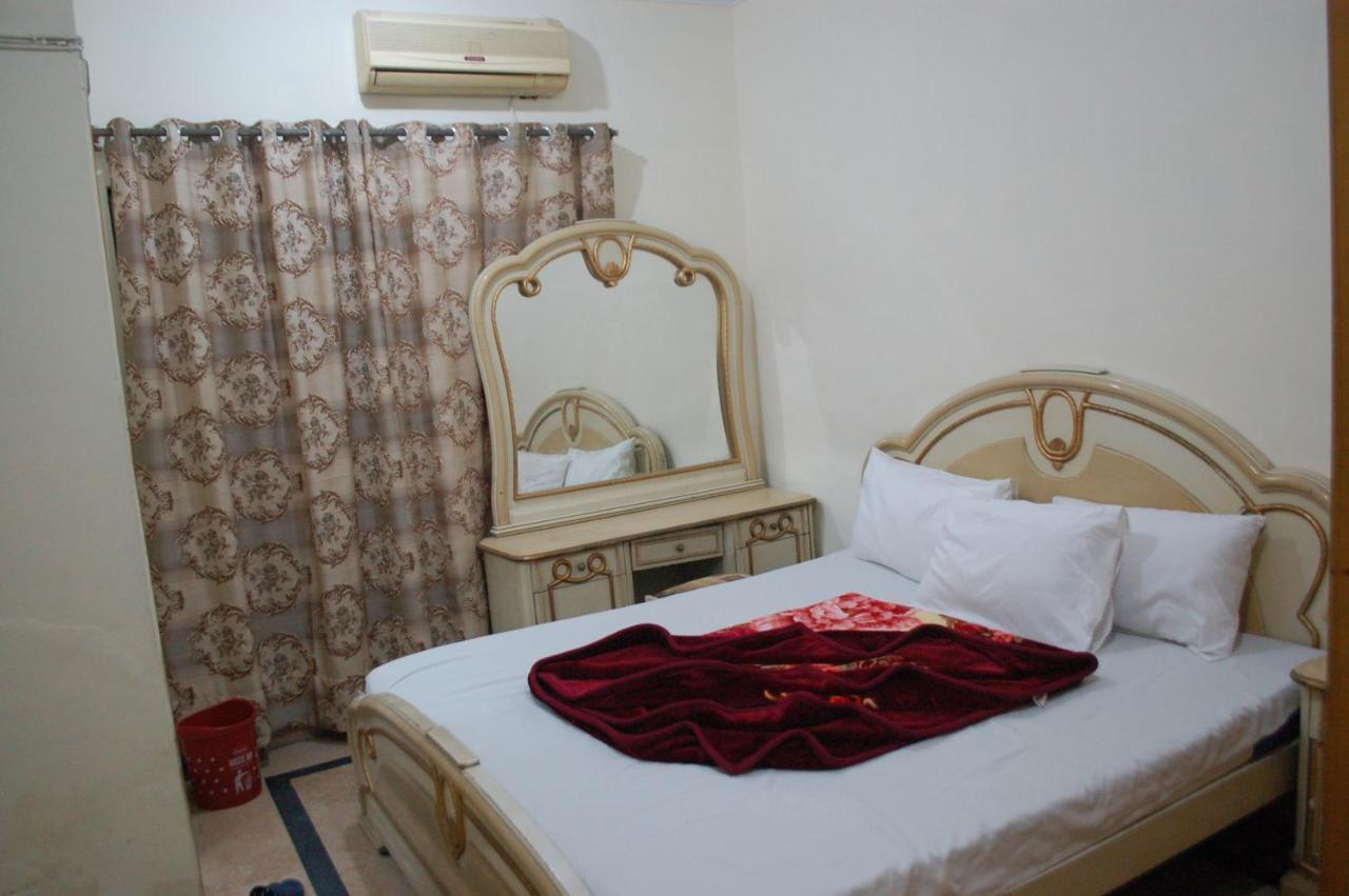 Khyber Inn Islamabad Eksteriør bilde
