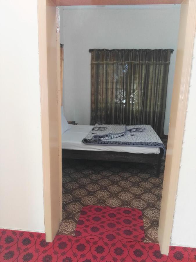 Khyber Inn Islamabad Eksteriør bilde