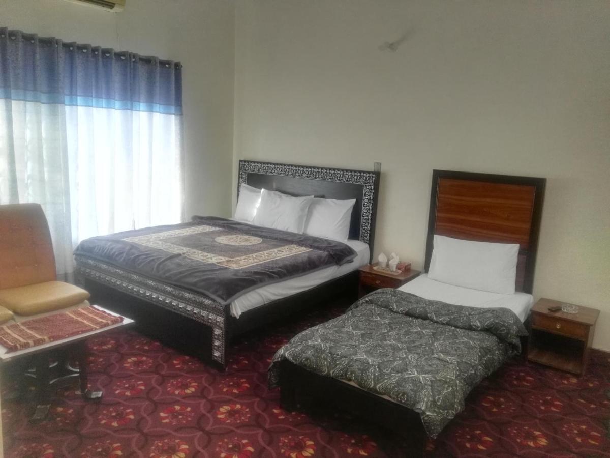 Khyber Inn Islamabad Eksteriør bilde
