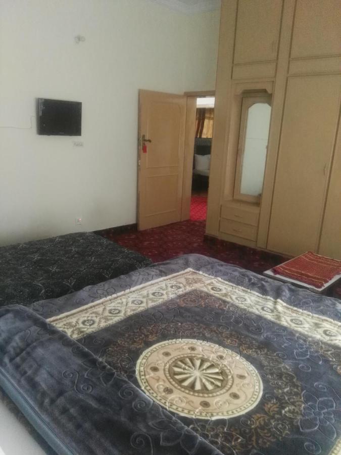 Khyber Inn Islamabad Eksteriør bilde