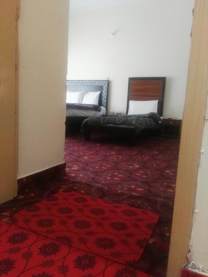 Khyber Inn Islamabad Eksteriør bilde